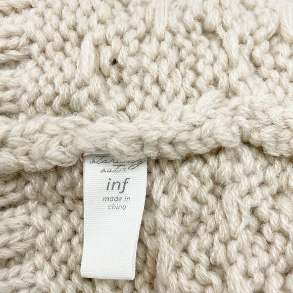 Starting Out neutral tone knit beanie with flowers - Picture 4 of 4